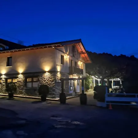 Vt Y Ht Arrizabalaga Rural Montana *