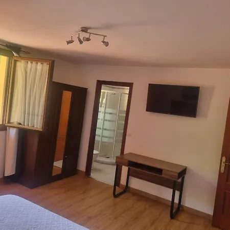 Vt Y Ht Arrizabalaga Rural Montana Alloggio in famiglia