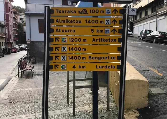 Vt Y Ht Arrizabalaga Rural Montana * Bermeo